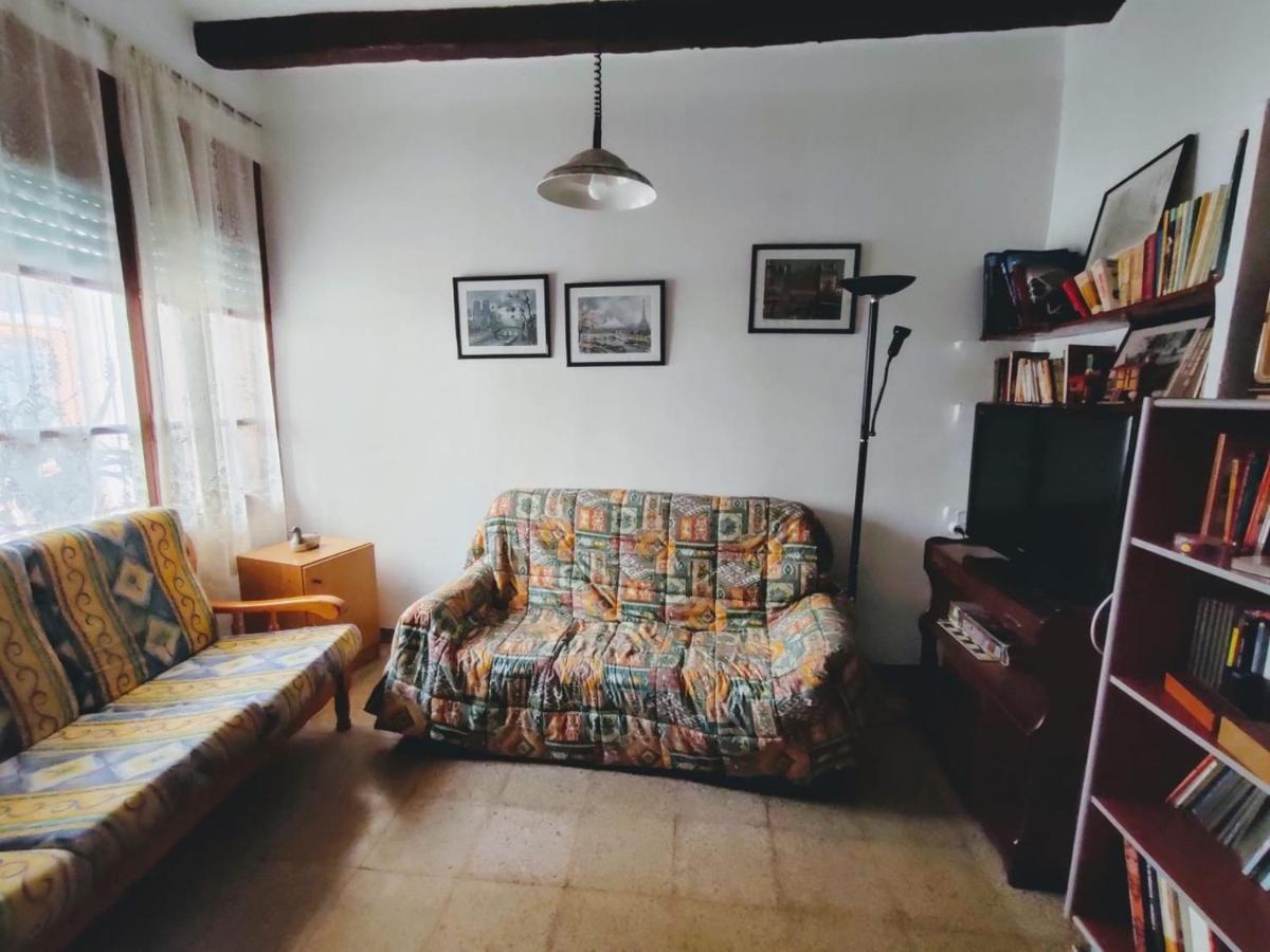 Hostal Casa Liberta Canet lo Roig Exterior foto